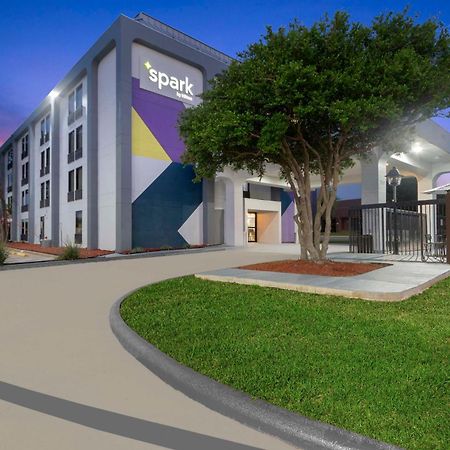 Spark By Hilton Grand Prairie Esterno foto